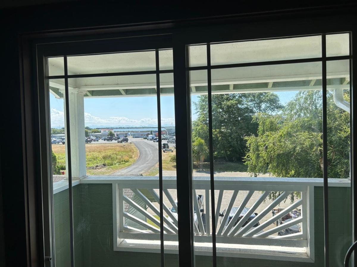The Pearl Inn Bed And Breakfast Ilwaco Bagian luar foto