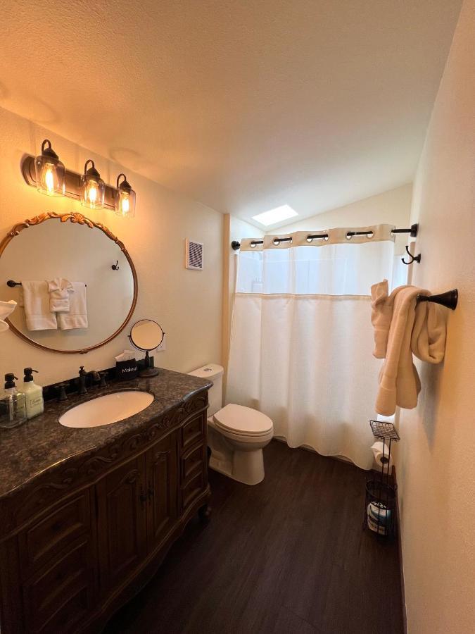 The Pearl Inn Bed And Breakfast Ilwaco Bagian luar foto